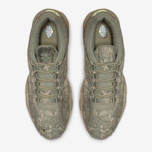 Brand New Nike Tailwind Size 6 w/ Extra Laces NB